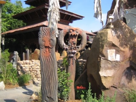 Everest queue